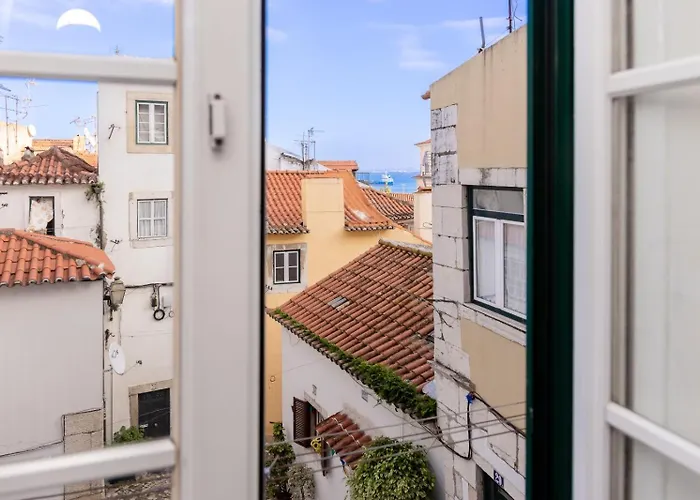 Lovehome Apartment